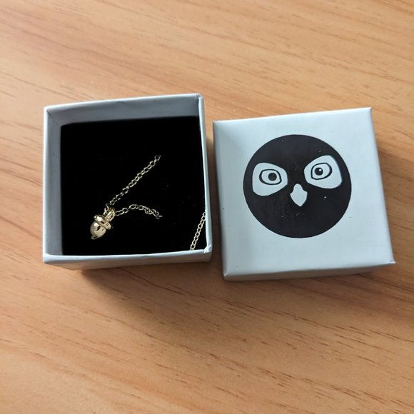 Acorn pendant necklace - Picture 2 of 2